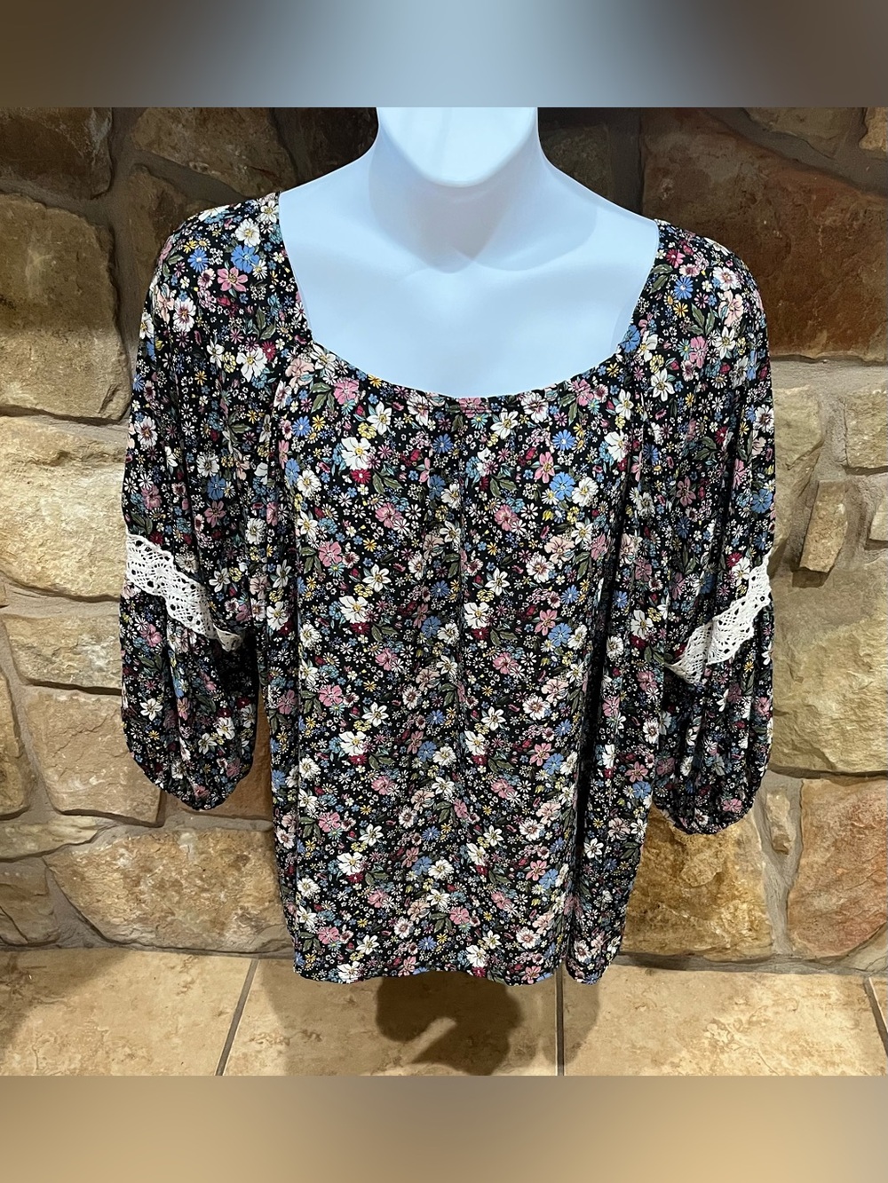 Black Floral Ditsy Boho Hippie Peasant Blouse 3X Crotched Detail Fairy Wonder